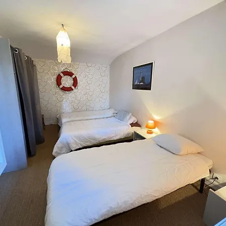 Villa Rénovée à 800m - 7 Pers. - Fr-1-831-18 *